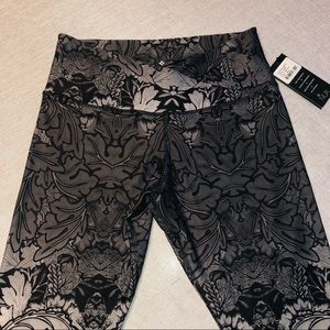 NUX  Camilla Leggings